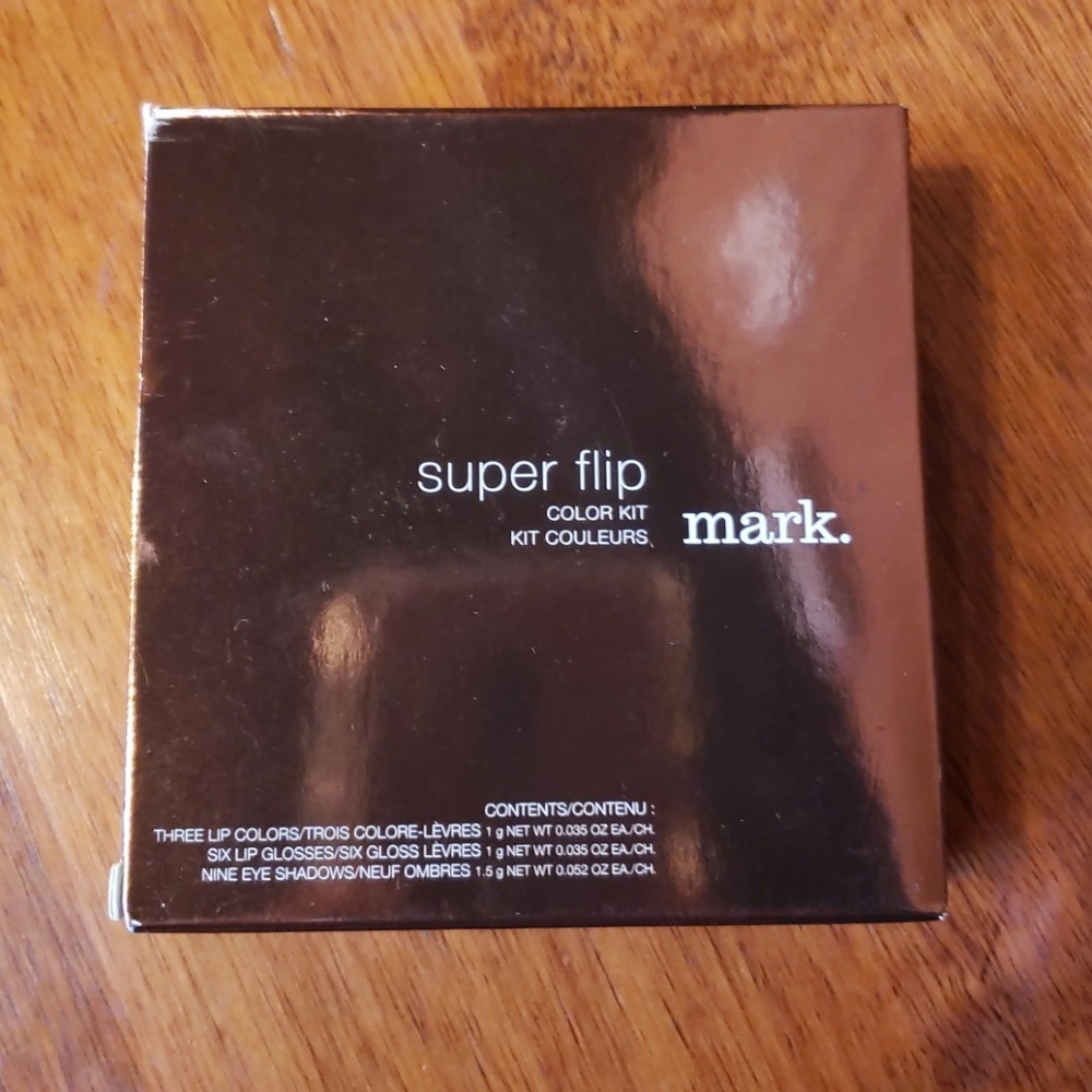 Mark by Avon Color Kit